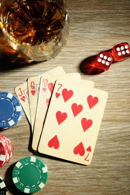 Live Allbet baccarat table with croupier and betting interface on goslot platform